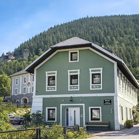 Schlossblick Ramingstein